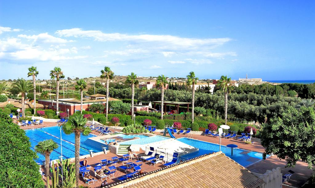 Igv Club Baia Samuele 4*
