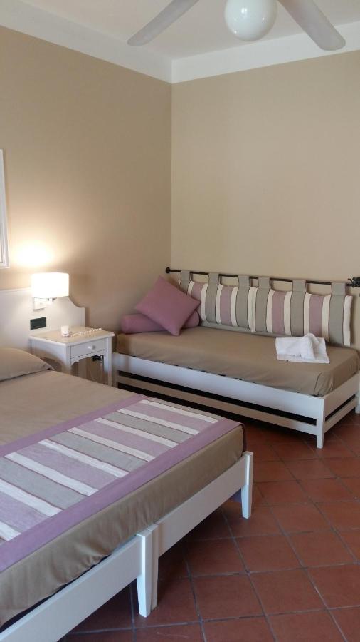 Hotel Igv Club Baia Samuele 4*
