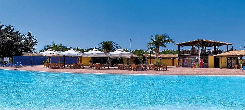 Hotel Igv Club Baia Samuele